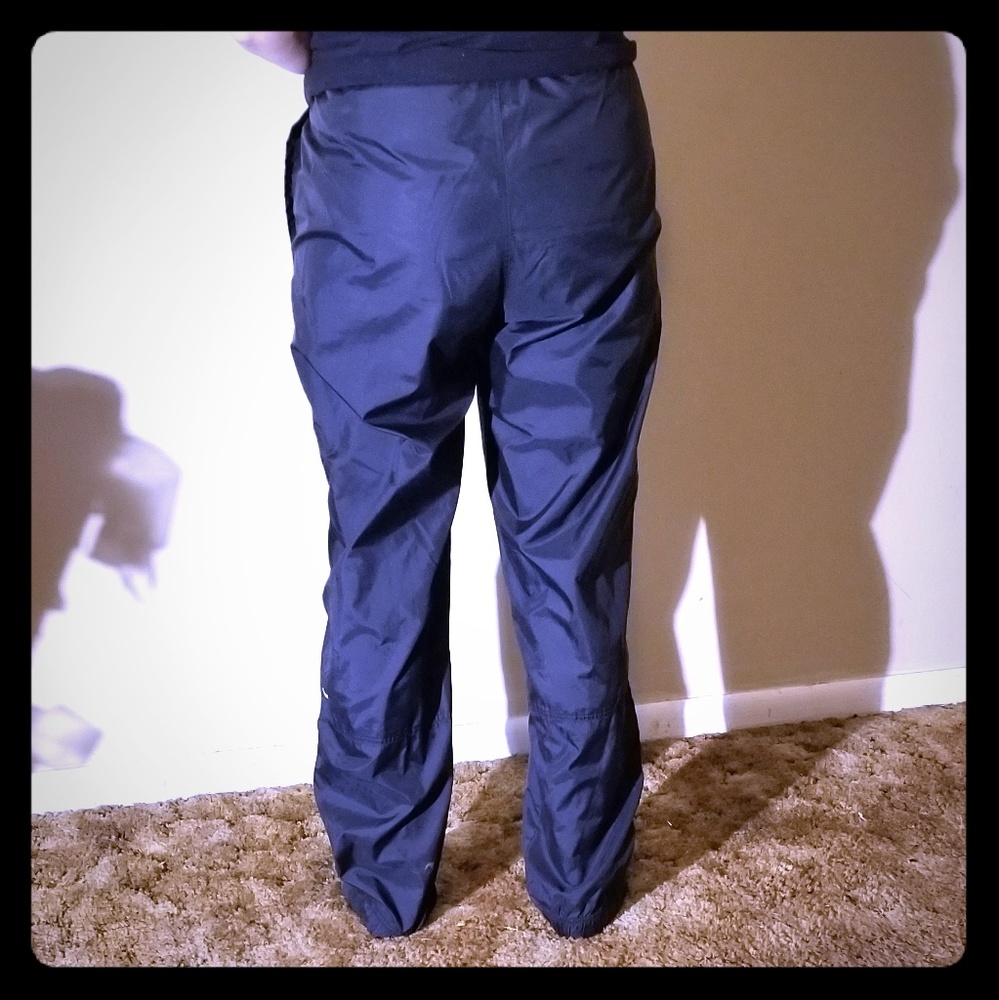 Women's windbreaker pants